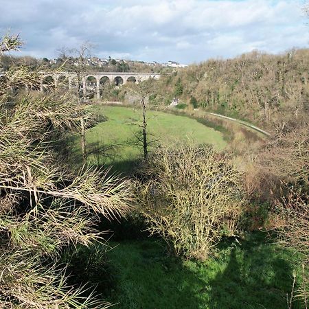 O Bois Dormant- Studio Vue Rance River Et Viaduc De Dinan Lanvallay 外观 照片
